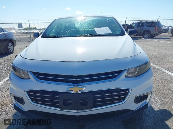 2016 Chevrolet Malibu LS z VIN 1G1ZB5ST5GF243762, wystawiony jako IAAI lot #42322879 z przebiegiem 172 926 mil mil oraz . Historia ofert i sprzedaży dostępna na DreamBid. Obrazek 12.
