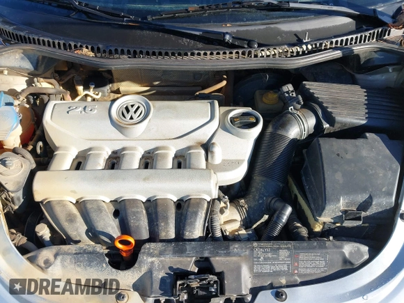 2008 Volkswagen New Beetle Coupe S with VIN 3VWPW31C58M508932, listed as a IAAI auction lot 41748914 with 37,102 mi miles. Bid and sale history available at carsss.com. Image 10.