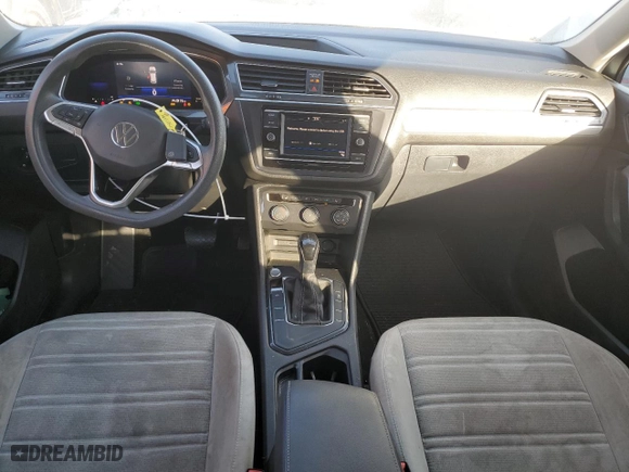 2022 Volkswagen Tiguan S with VIN 3VV1B7AX4NM050232, listed as a Copart auction lot 73802094 with 53,175 mi miles and Salvage Title. Bid and sale history available at carsss.com. Image 8.