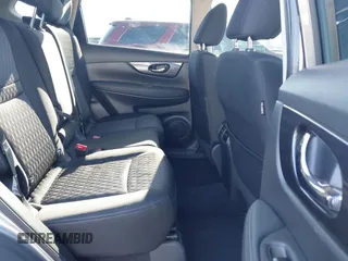 2019 Nissan Rogue SV with VIN KNMAT2MTXKP549372, listed as a IAAI auction lot 41882401 with 41,027 mi miles. Bid and sale history available at carsss.com. Image 8.