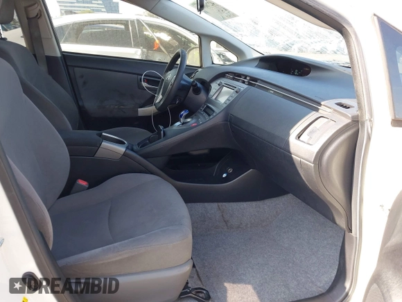 2014 Toyota Prius Four with VIN JTDKN3DU3E0367913, listed as a IAAI auction lot 42768446 with 167,408 mi miles and . Bid and sale history available at DreamBid. Image 5.