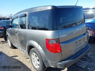 2008 Honda Element EX with VIN 5J6YH28728L009148, listed as a IAAI auction lot 41757258 with 184,587 mi miles. Bid and sale history available at carsss.com. Image 3.