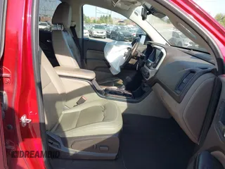 2017 GMC Canyon 4WD SLT with VIN 1GTG6DENXH1291914, listed as a IAAI auction lot 42105886 with 66,582 mi miles. Bid and sale history available at carsss.com. Image 5.