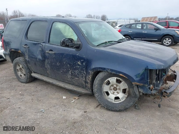 2007 Chevrolet Tahoe Special Service Vehicle with VIN 1GNFK03017R394475, listed as a IAAI auction lot 41889770 with 229,504 mi miles. Bid and sale history available at carsss.com. Image 1.