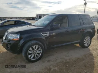2013 Land Rover LR2 z VIN SALFR2BG6DH371489, wystawiony jako Copart lot #43481385 z przebiegiem Nie podano mil oraz Czysty tytuł • Clean title. Historia ofert i sprzedaży dostępna na DreamBid. Obrazek 1.