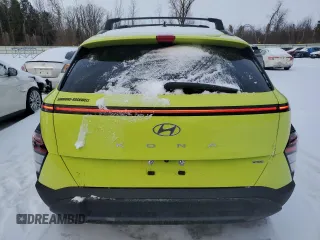 2024 Hyundai Kona SEL with VIN KM8HCCAB0RU072233, listed as a Copart auction lot 42300595 with 6,292 mi miles and Salvage Title. Bid and sale history available at carsss.com. Image 6.