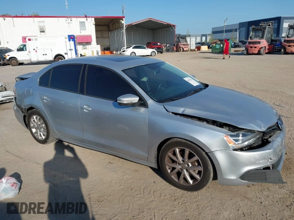 2012 Volkswagen Jetta SE with VIN 3VWDP7AJ3CM309327, listed as a IAAI auction lot 42053827 with 139,802 mi miles and . Bid and sale history available at DreamBid. Image 13.