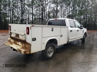 2019 Ford F-350 XL с VIN 1FT8W3B68KEC95181, выставлен на аукционе Copart как лот 83804294 с пробегом 120 208 миль миль и Чистый • Clean title. История ставок и продаж доступна на DreamBid. Изображение 3.