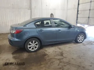 2010 Mazda 3 i Sport z VIN JM1BL1SF5A1244651, wystawiony jako Copart lot #55903955 z przebiegiem 200 367 mil mil oraz Szkoda całkowita • Salvage title. Historia ofert i sprzedaży dostępna na DreamBid. Obrazek 3.