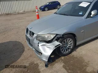 2009 BMW 3 Series 328i xDrive with VIN WBAPK73599A451991, listed as a IAAI auction lot 41349007 with 118,650 mi miles and . Bid and sale history available at DreamBid. Image 6.