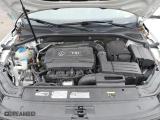 2016 Volkswagen Passat 1.8T SE w/Technology with VIN 1VWBS7A30GC013454, listed as a IAAI auction lot 41477109 with 134,027 mi miles. Bid and sale history available at carsss.com. Image 10.