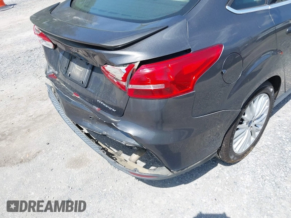 2018 Ford Focus Titanium с VIN 1FADP3J22JL314642, выставлен на аукционе IAAI как лот 42128194 с пробегом 62 787 миль миль и . История ставок и продаж доступна на DreamBid. Изображение 20.