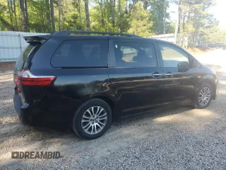 2018 Toyota Sienna XLE Auto Access Seat with VIN 5TDYZ3DC3JS933243, listed as a Copart auction lot 53480165 with 125,677 mi miles and Clean Title. Bid and sale history available at DreamBid. Image 3.