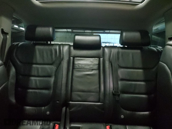 2012 Volkswagen Touareg Exec with VIN WVGEF9BP9CD009937, listed as a Copart auction lot 84596364 with 97,431 mi miles and Clean Title. Bid and sale history available at DreamBid. Image 10.