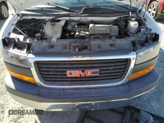 2020 GMC Savana z VIN 1GJZ7PFG7L1170945, wystawiony jako Copart lot #75853984 z przebiegiem Nie podano mil oraz Szkoda całkowita • Salvage title. Historia ofert i sprzedaży dostępna na DreamBid. Obrazek 12.