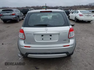 2007 Suzuki SX4 Man Touring Pkg AWD with VIN JS2YB417475102405, listed as a IAAI auction lot 41106931 with 170,315 mi miles. Bid and sale history available at carsss.com. Image 16.