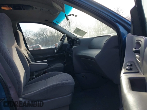 2002 Ford Windstar LX z VIN 2FMZA51412BB03363, wystawiony jako IAAI lot #41683726 z przebiegiem 212 468 mil mil oraz . Historia ofert i sprzedaży dostępna na DreamBid. Obrazek 5.