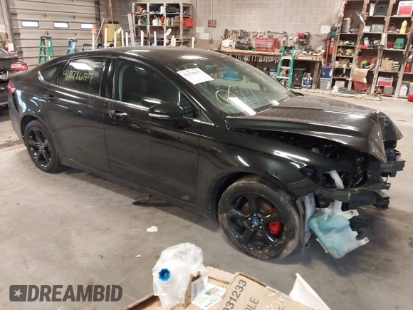 2013 Ford Fusion SE with VIN 3FA6P0HR1DR340651, listed as a IAAI auction lot 41078657 with 156,658 mi miles. Bid and sale history available at carsss.com. Image 1.