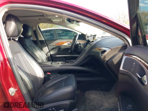 2016 Lincoln MKZ with VIN 3LN6L2JK1GR600996, listed as a IAAI auction lot 40903544 with 152,902 mi miles and . Bid and sale history available at DreamBid. Image 5.
