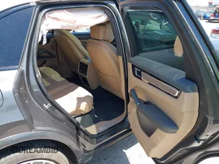 2021 Porsche Cayenne S with VIN WP1AB2AY8MDA28690, listed as a IAAI auction lot 42333167 with 39,489 mi miles and . Bid and sale history available at DreamBid. Image 8.