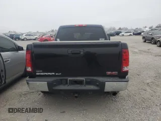 2010 GMC Sierra 1500 with VIN 3GTXKWE20AG131027, listed as a Copart auction lot 81897324 with 200,732 mi miles and Salvage Title. Bid and sale history available at DreamBid. Image 6.