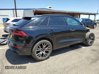 2020 Audi Q8 Prestige with VIN WA1FVAF18LD001941, listed as a Copart auction lot 61498385 with 29,634 mi miles and Salvage title. Bid and sale history available at DreamBid. Image 3.