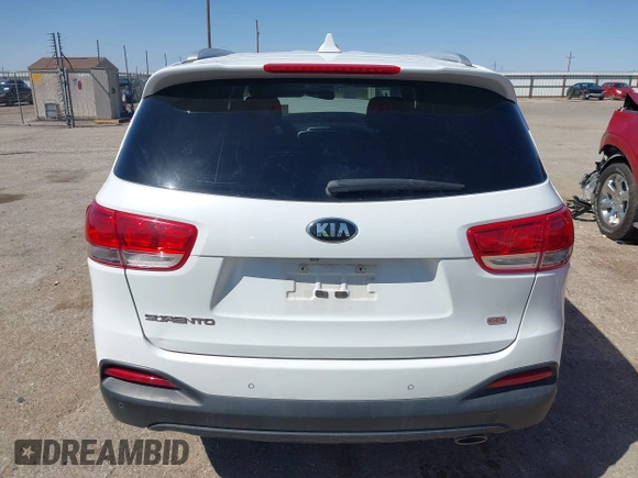 2017 Kia Sorento LX z VIN 5XYPG4A34HG250888, wystawiony jako IAAI lot #41993205 z przebiegiem 58 317 mil mil oraz . Historia ofert i sprzedaży dostępna na DreamBid. Obrazek 16.