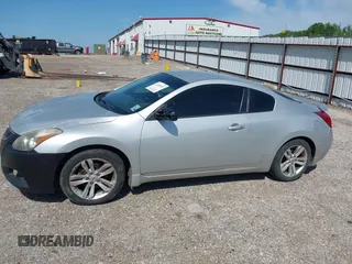 2011 Nissan Altima 2.5 S with VIN 1N4AL2EP8BC151382, listed as a IAAI auction lot 41952547 with 234,488 mi miles. Bid and sale history available at carsss.com. Image 13.
