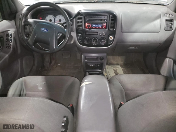 2002 Ford Escape XLT Choice with VIN 1FMYU04152KB96322, listed as a Copart auction lot 87939665 with 212,498 mi miles and Salvage Title. Bid and sale history available at carsss.com. Image 8.