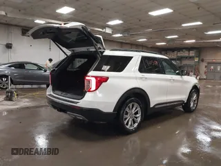 2020 Ford Explorer XLT с VIN 1FMSK8DH2LGA21411, выставлен на аукционе IAAI как лот 41605079 с пробегом 74 795 миль миль и . История ставок и продаж доступна на DreamBid. Изображение 4.