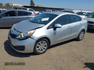 2013 Kia Rio LX with VIN KNADM4A32D6138970, listed as a IAAI auction lot 42078818 with 139,155 mi miles. Bid and sale history available at carsss.com. Image 2.