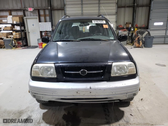 2000 Suzuki Grand Vitara JLX with VIN JS3TD62VXY4125624, listed as a Copart auction lot 87957045 with 175,923 mi miles and Salvage Title. Bid and sale history available at carsss.com. Image 5.
