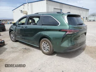 2024 Toyota Sienna LE z VIN 5TDBRKEC7RS187146, wystawiony jako Copart lot #56322655 z przebiegiem 21 611 mil mil oraz Szkoda całkowita • Salvage title. Historia ofert i sprzedaży dostępna na DreamBid. Obrazek 2.