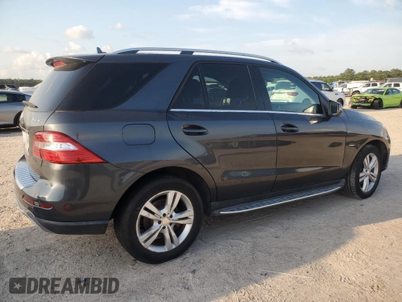 2012 Mercedes-Benz M 350 с VIN 4JGDA5HBXCA036130, выставлен на аукционе Copart как лот 54655385 с пробегом 208 204 миль миль и Списание • Salvage title. История ставок и продаж доступна на DreamBid. Изображение 3.