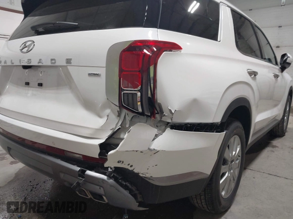 2025 Hyundai Palisade SEL z VIN KM8R2DGE7SU929300, wystawiony jako IAAI lot #42500305 z przebiegiem 1 842 mil mil oraz . Historia ofert i sprzedaży dostępna na DreamBid. Obrazek 6.