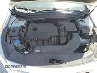 2017 Hyundai Sonata SE z VIN 5NPE24AF7HH577732, wystawiony jako Copart lot #54392035 z przebiegiem 74 327 mil mil oraz Szkoda całkowita • Salvage title. Historia ofert i sprzedaży dostępna na DreamBid. Obrazek 11.