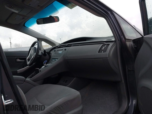 2010 Toyota Prius II with VIN JTDKN3DU0A1261312, listed as a IAAI auction lot 41812223 with 82,144 mi miles. Bid and sale history available at carsss.com. Image 5.