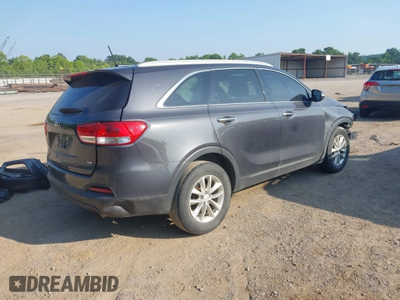 2017 Kia Sorento LX with VIN 5XYPG4A56HG224388, listed as a IAAI auction lot 42503910 with 123,148 mi miles and . Bid and sale history available at DreamBid. Image 4.