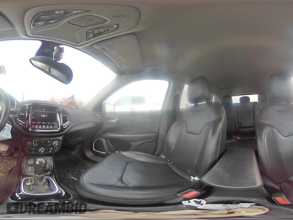 2018 Jeep Compass Limited with VIN 3C4NJDCB4JT200410, listed as a Copart auction lot 52582405 with 92,182 mi miles and Salvage title. Bid and sale history available at DreamBid. Image 13.