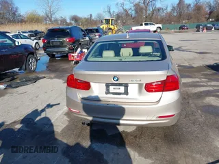 2014 BMW 3 Series 328i xDrive с VIN WBA3B5C56EP541173, выставлен на аукционе IAAI как лот 41865108 с пробегом 122 269 миль миль и . История ставок и продаж доступна на DreamBid. Изображение 16.