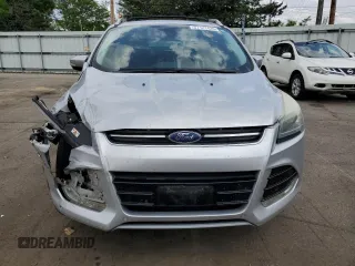 2013 Ford Escape Titanium с VIN 1FMCU9J92DUD31093, выставлен на аукционе Copart как лот 57121425 с пробегом 107 979 миль миль и Списание • Salvage title. История ставок и продаж доступна на DreamBid. Изображение 5.