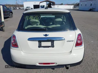 2012 MINI Hardtop with VIN WMWSU3C59CT255588, listed as a IAAI auction lot 41878430 with 103,033 mi miles and . Bid and sale history available at DreamBid. Image 16.