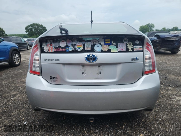 2013 Toyota Prius One with VIN JTDKN3DU3D5674712, listed as a Copart auction lot 64552385 with 221,605 mi miles and Non repairable. Bid and sale history available at DreamBid. Image 6.
