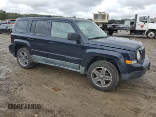 2011 Jeep Patriot Latitude with VIN 1J4NF1GB1BD177051, listed as a Copart auction lot 79282224 with 175,060 mi miles and Salvage Title. Bid and sale history available at DreamBid. Image 4.