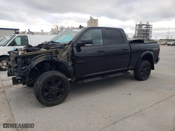 2018 Ram 2500 Laramie with VIN 3C6UR5FL8JG211232, listed as a Copart auction lot 48250315 with 201,460 mi miles and Salvage Title. Bid and sale history available at carsss.com. Image 1.