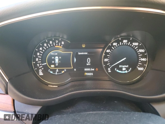 2018 Lincoln MKC Reserve with VIN 5LMTJ3DH3JUL11839, listed as a Copart auction lot 84508744 with 86,685 mi miles and Salvage Title. Bid and sale history available at DreamBid. Image 9.