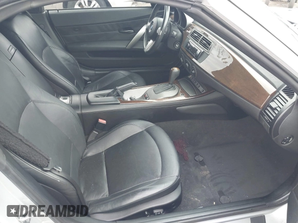 2004 BMW Z4 2.5i with VIN 4USBT334X4LS48707, listed as a IAAI auction lot 41737439 with 92,640 mi miles and . Bid and sale history available at DreamBid. Image 5.