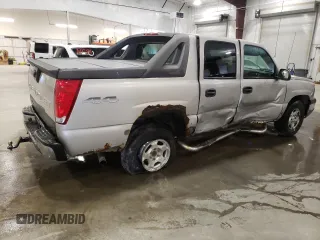 2004 Chevrolet Avalanche Z71 with VIN 3GNEK12T44G325062, listed as a Copart auction lot 52823975 with 202,989 mi miles and Salvage Title. Bid and sale history available at DreamBid. Image 3.
