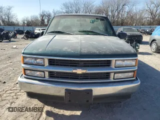 1996 Chevrolet Silverado 1500 with VIN 1GCEC14W4TZ212093, listed as a Copart auction lot 88903845 with 195,672 mi miles and Salvage Title. Bid and sale history available at DreamBid. Image 5.