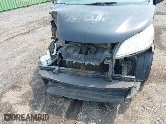 2013 Nissan NV200 SV with VIN 3N6CM0KN1DK693683, listed as a IAAI auction lot 42474521 with 83,826 mi miles and . Bid and sale history available at DreamBid. Image 14.